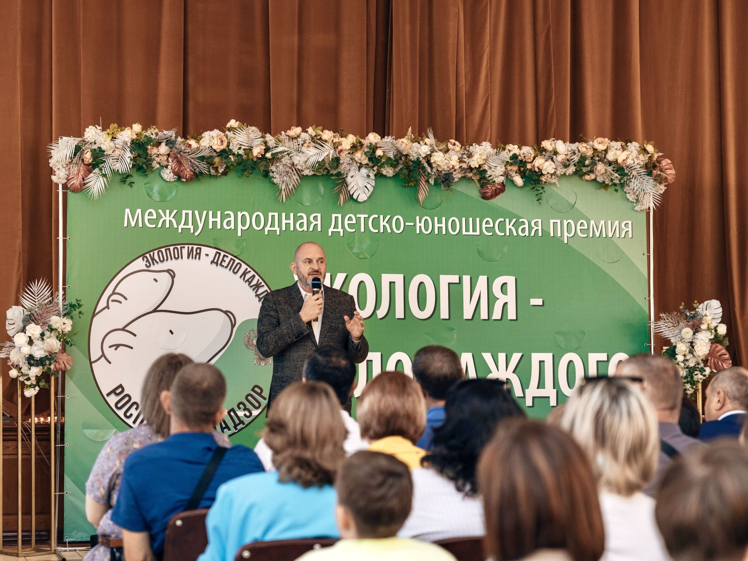 В Саратове состоялось награждение победителей IV сезона Международной детско-юношеской премии «Экология – дело каждого»